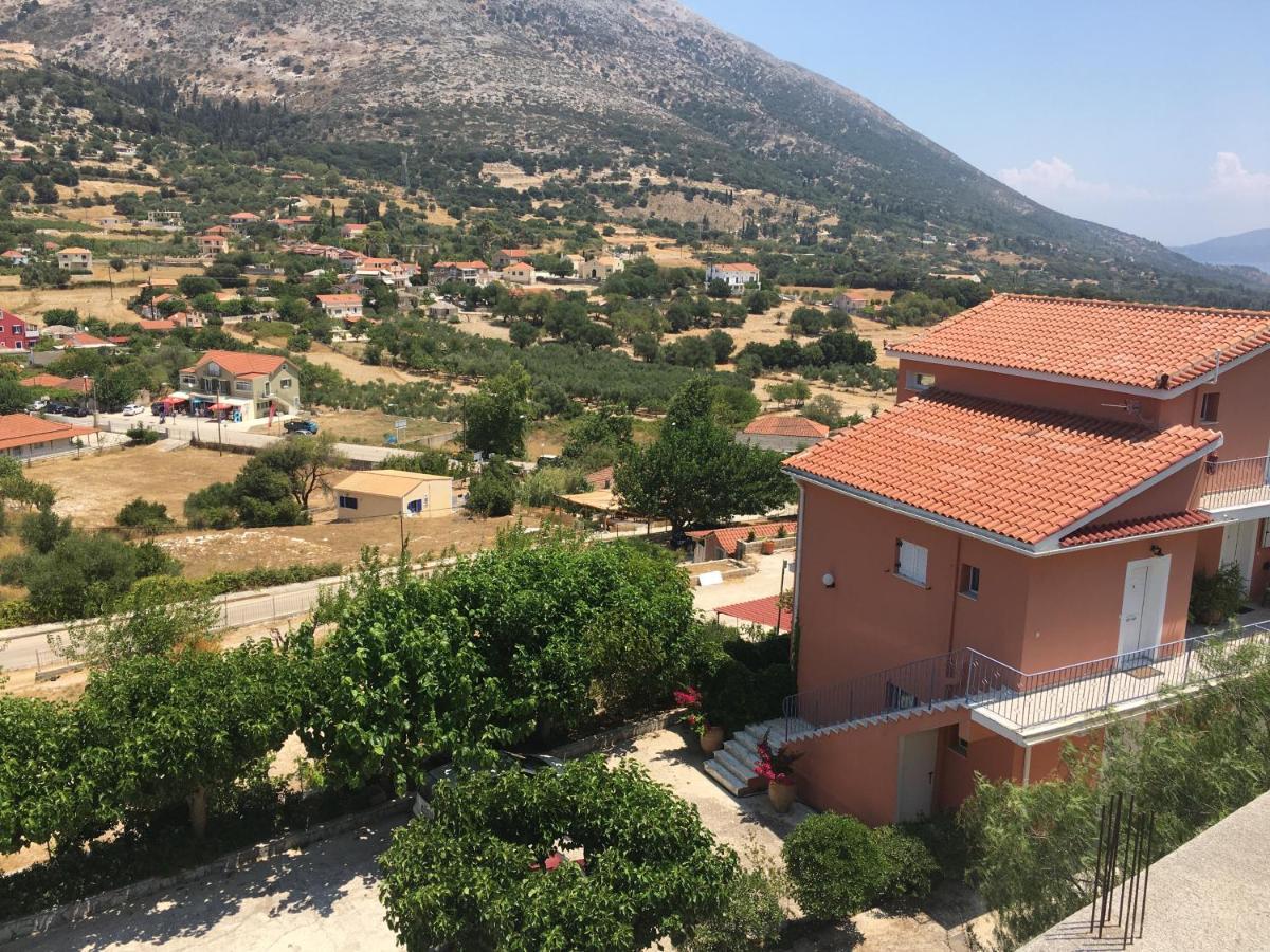 Myrtos Hotel Divarata Exteriör bild