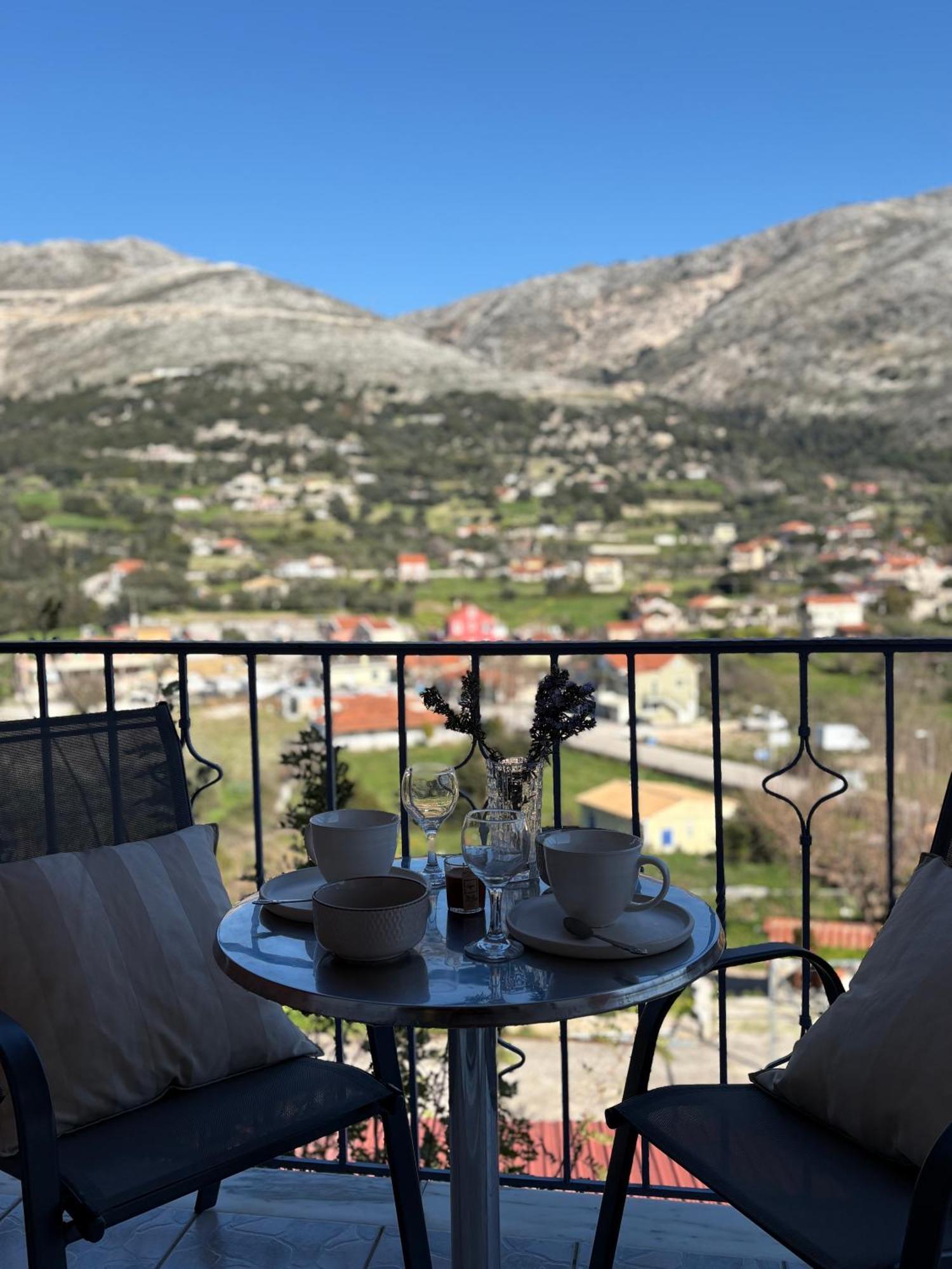 Myrtos Hotel Divarata Exteriör bild