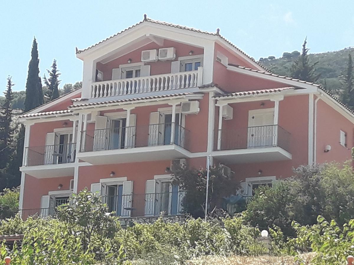 Myrtos Hotel Divarata Exteriör bild